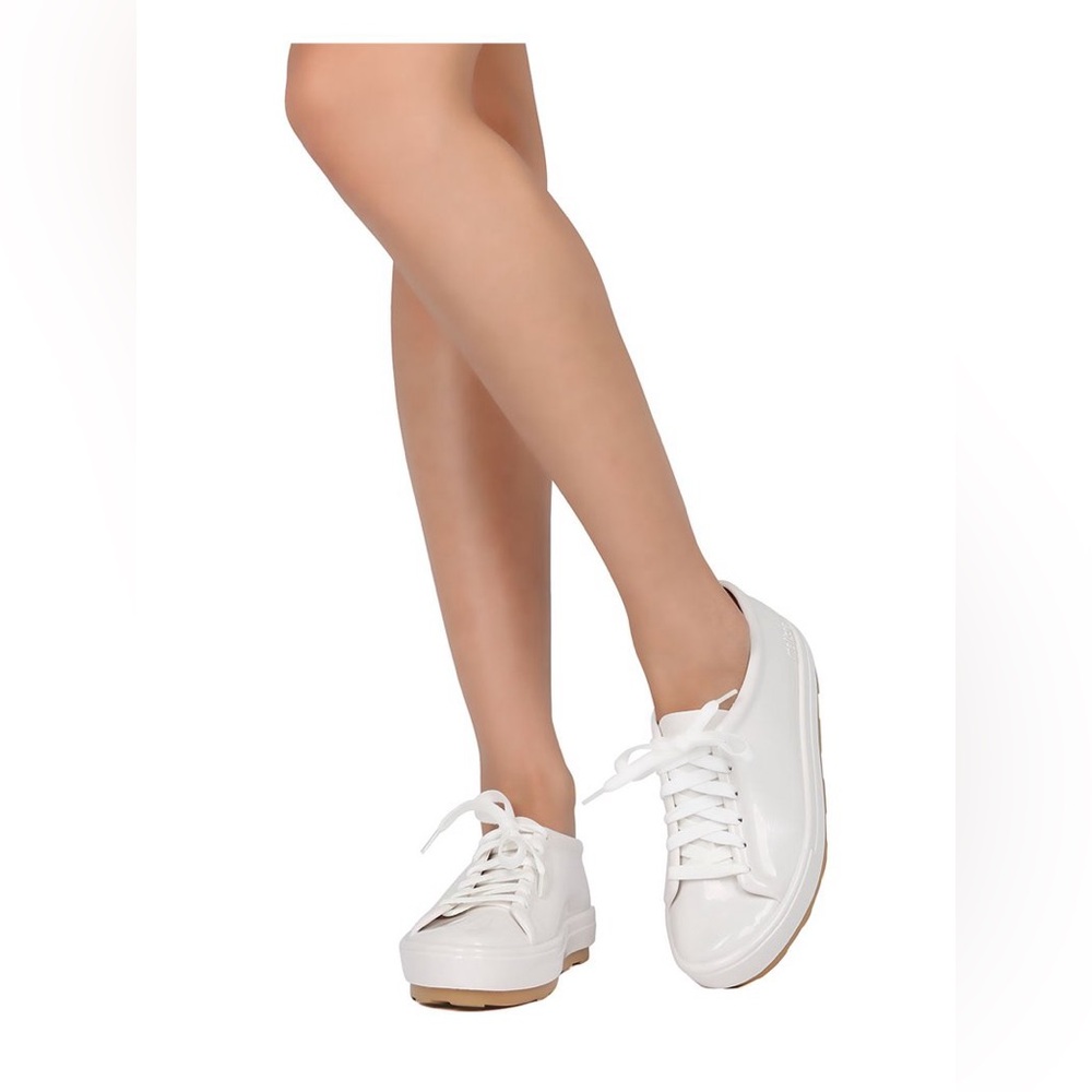 MELISSA || Glossy Ivory-White Jelly Sneakers. Sz. 7